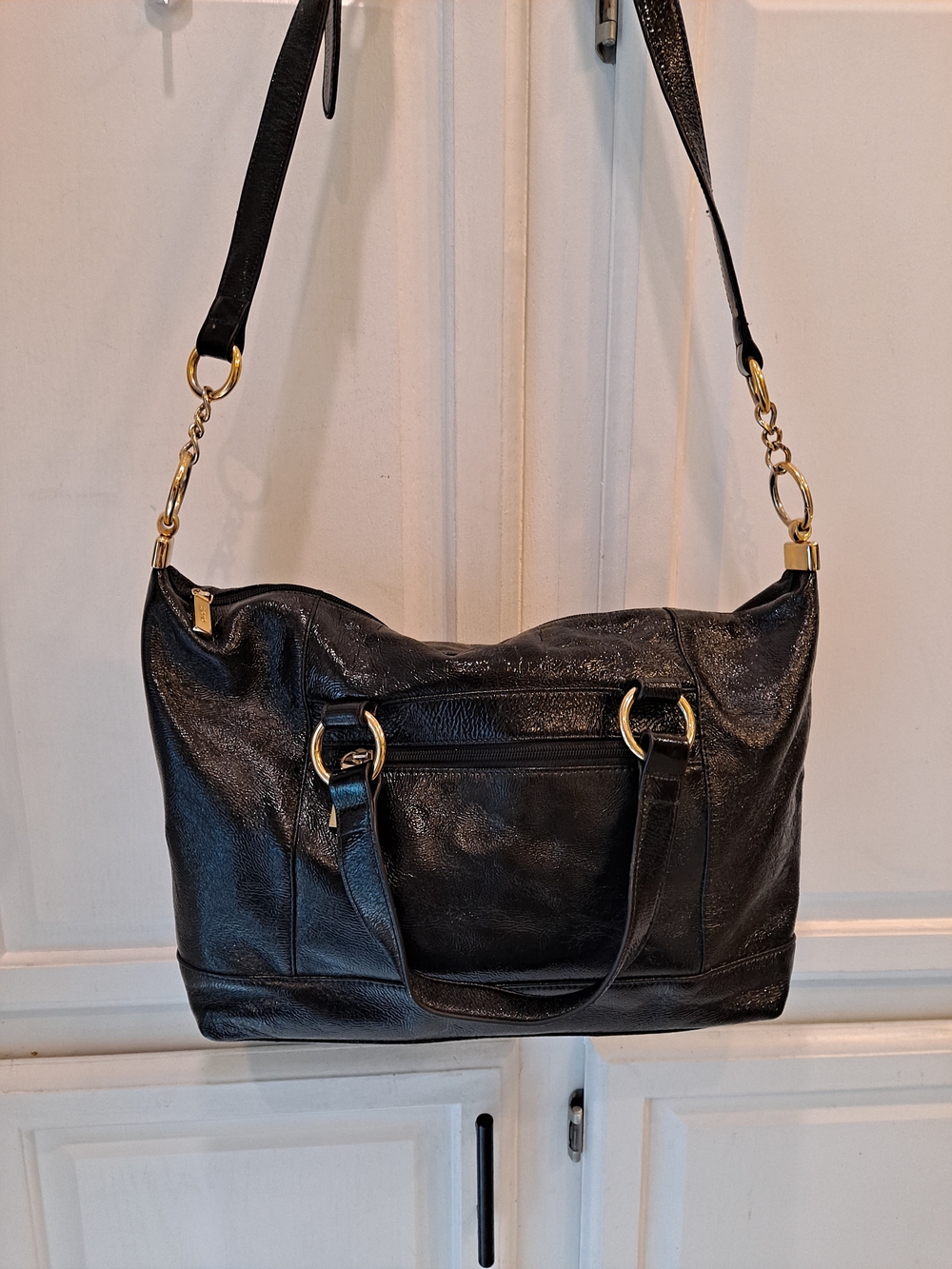 HOBO Shiny Black Patent Leather Shoulder Crossbody Bag w/Gold Hardware Accents